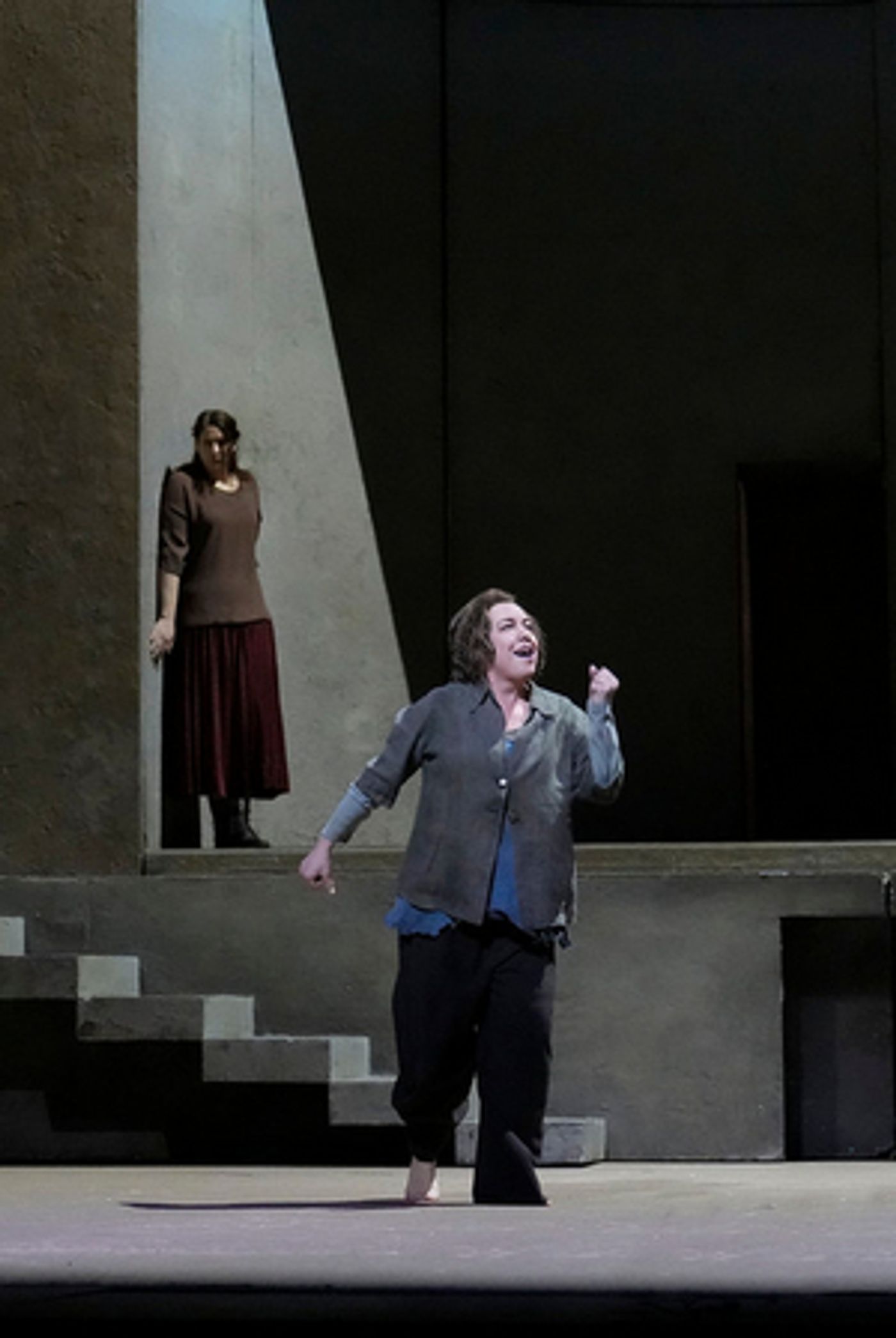 Review: Stemme and Davidsen Do a Fine Sister Act in ELEKTRA by Strauss at the Met  Image