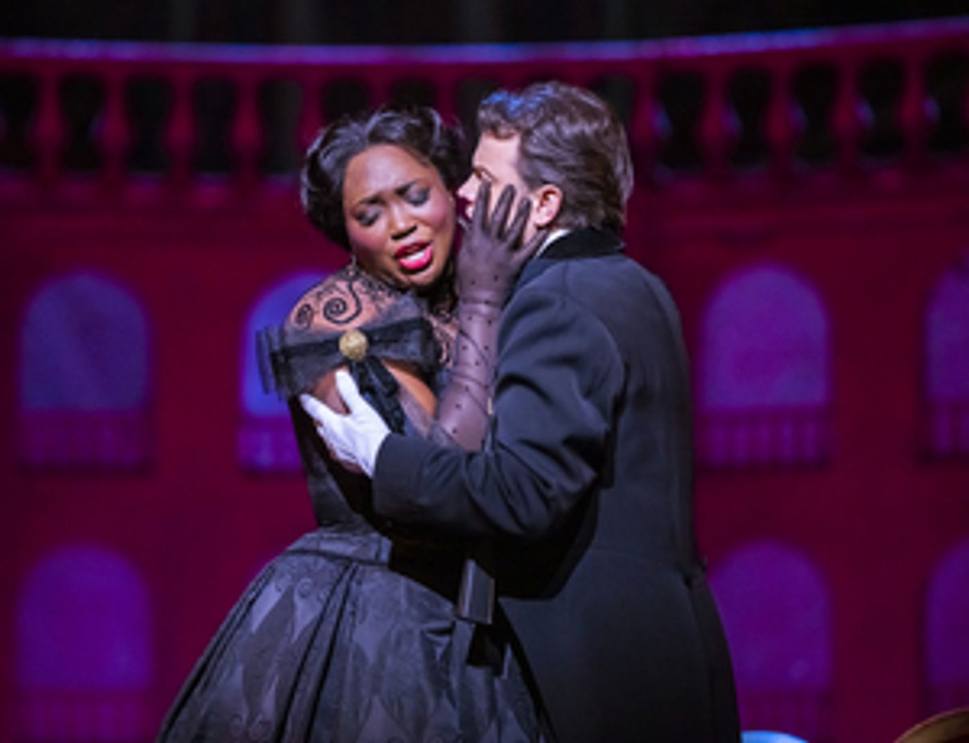 Review: LA TRAVIATA, Royal Opera House  Image