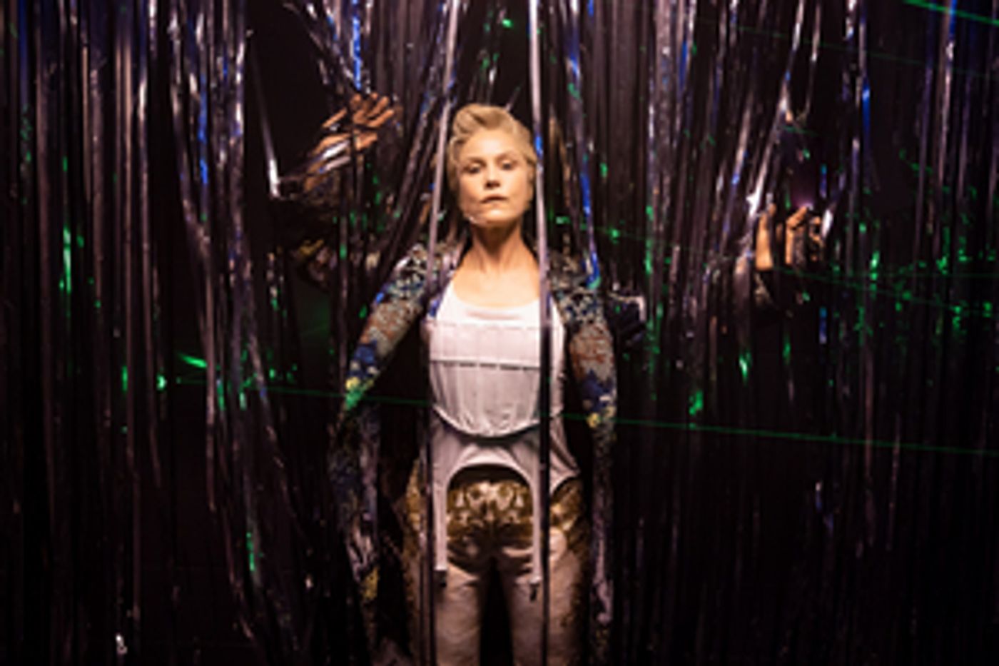 STC's THE PICTURE OF DORIAN GRAY Encore Season Extended Until 14 May STC's THE PICTURE OF DORIAN GRAY Encore Season Extended Until 14 May Image