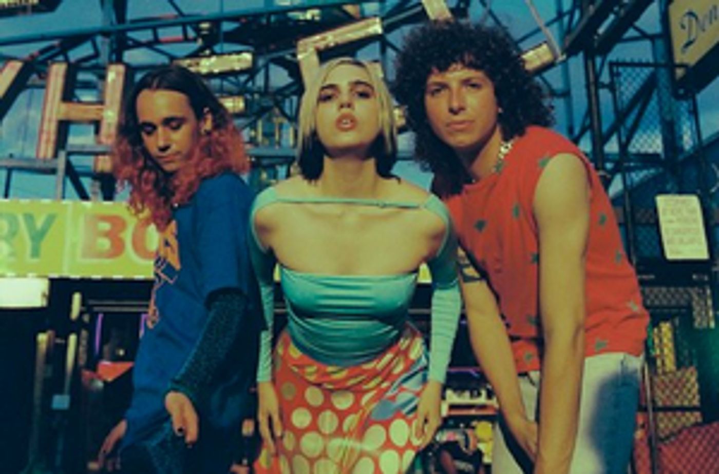 Sunflower Bean Shares New Single 'I Don't Have Control Sometimes' Sunflower Bean Shares New Single 'I Don't Have Control Sometimes' Image