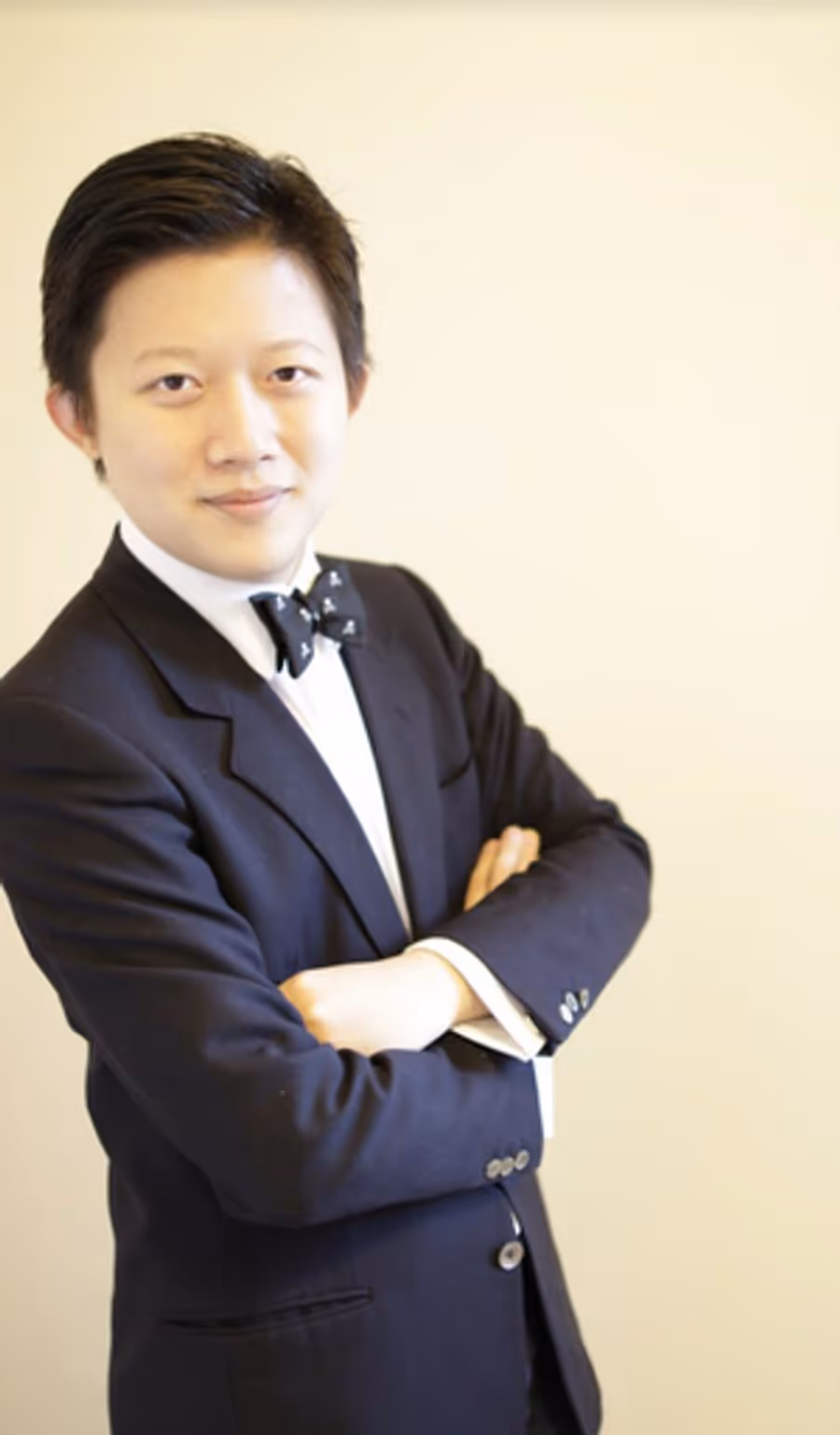 Pianist Antonio Chen Guang to Play at Artist Series Concerts of Sarasota Image