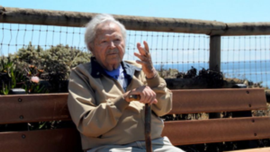 Stage and Screen Actor Nehemiah Persoff Passes Away at 102 Image