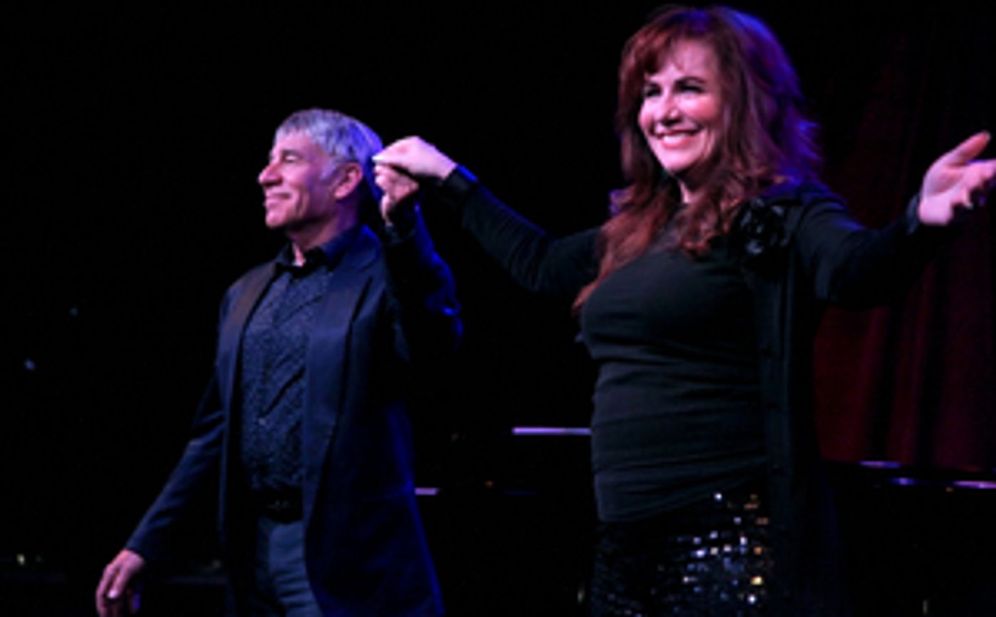 Review: DEBBIE GRAVITTE PLUS ONE... WITH STEPHEN SCHWARTZ Turns Birdland Into a Living Room  Image