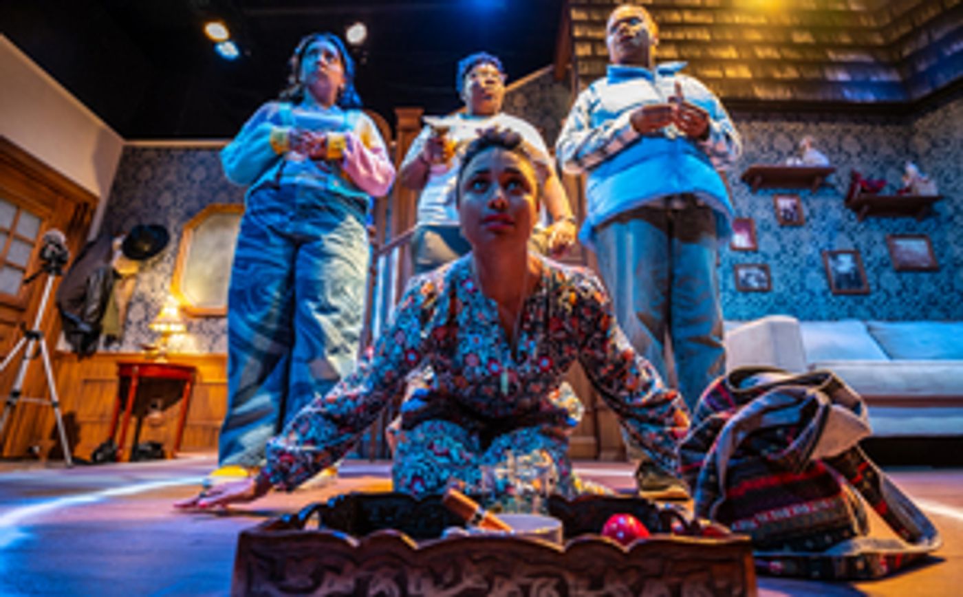 Review: A SKEPTIC AND A BRUJA  at Urbanite Theatre a Haunting Experience  Image