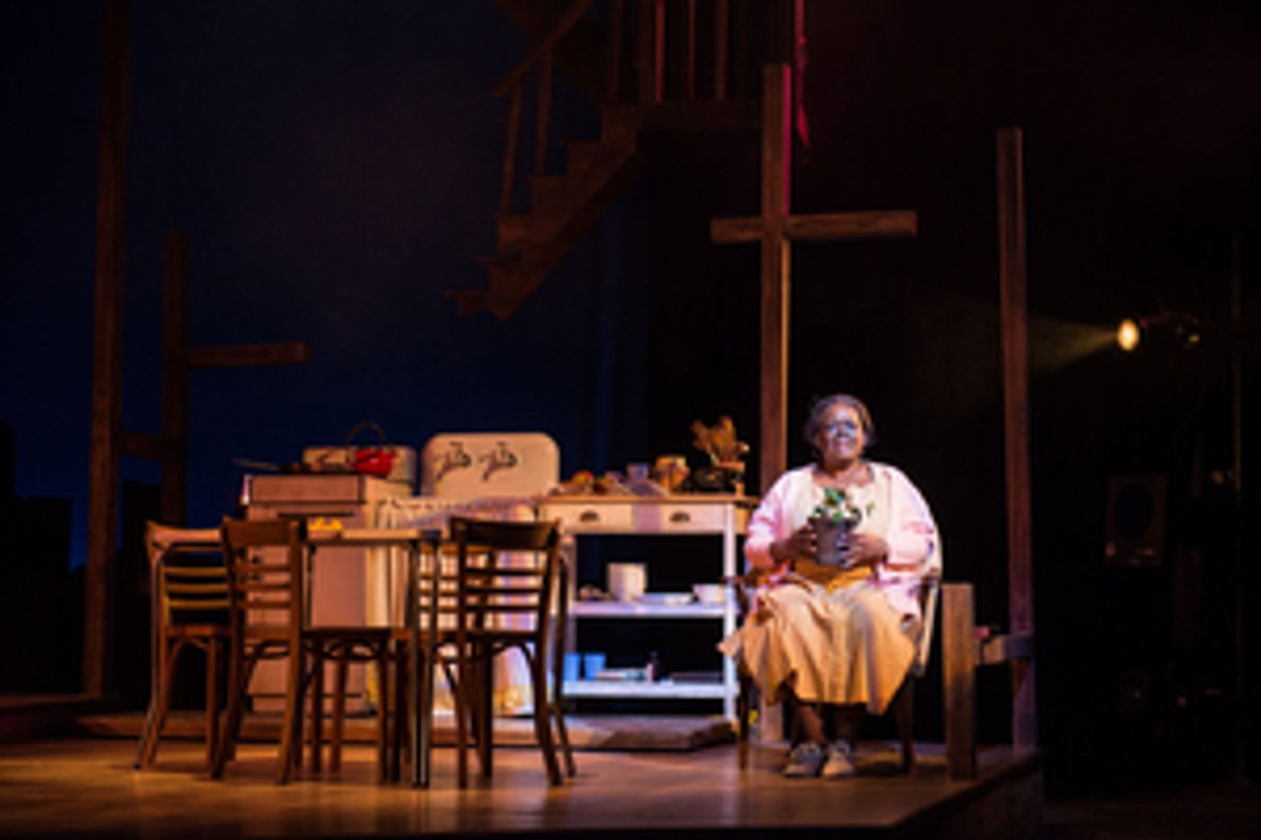 Review: RAISIN Brings Heart & Soul to Milwaukee's Skylight Music Theatre Review: RAISIN Brings Heart & Soul to Milwaukee's Skylight Music Theatre Image
