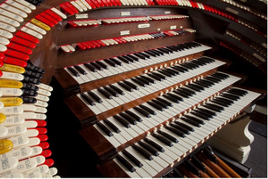 Celebrate Classic Film And The Mighty Wurlitzer At The Hanover Theatre Image
