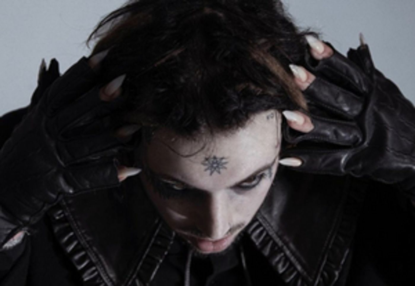 Mad Kelly Channels 2000's Rock with Mad Kelly Channels 2000's Rock with