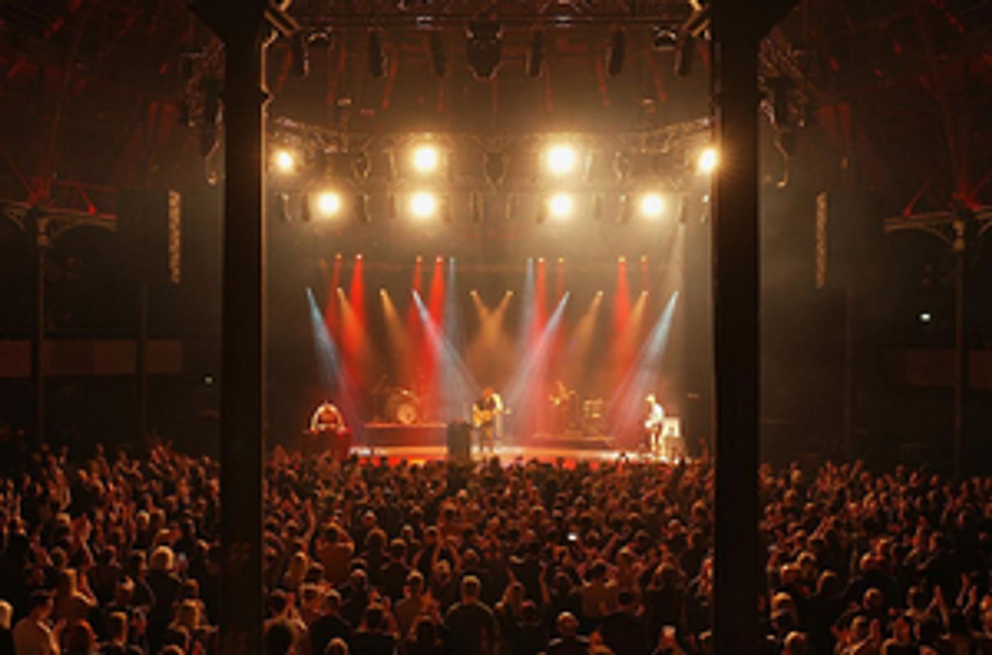 VIDEO: Midlake Share 'Feast of Carrion' Performance Video Ahead of West Coast Tour Dates VIDEO: Midlake Share 'Feast of Carrion' Performance Video Ahead of West Coast Tour Dates Image