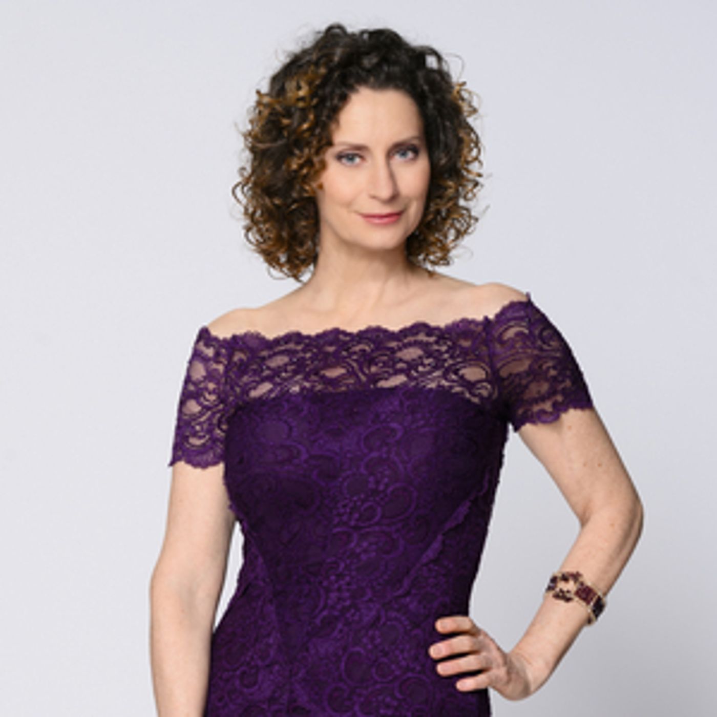 Feature: Pia Douwes ontvangt Oeuvre Award bij Musical Awards! Feature: Pia Douwes ontvangt Oeuvre Award bij Musical Awards! Image