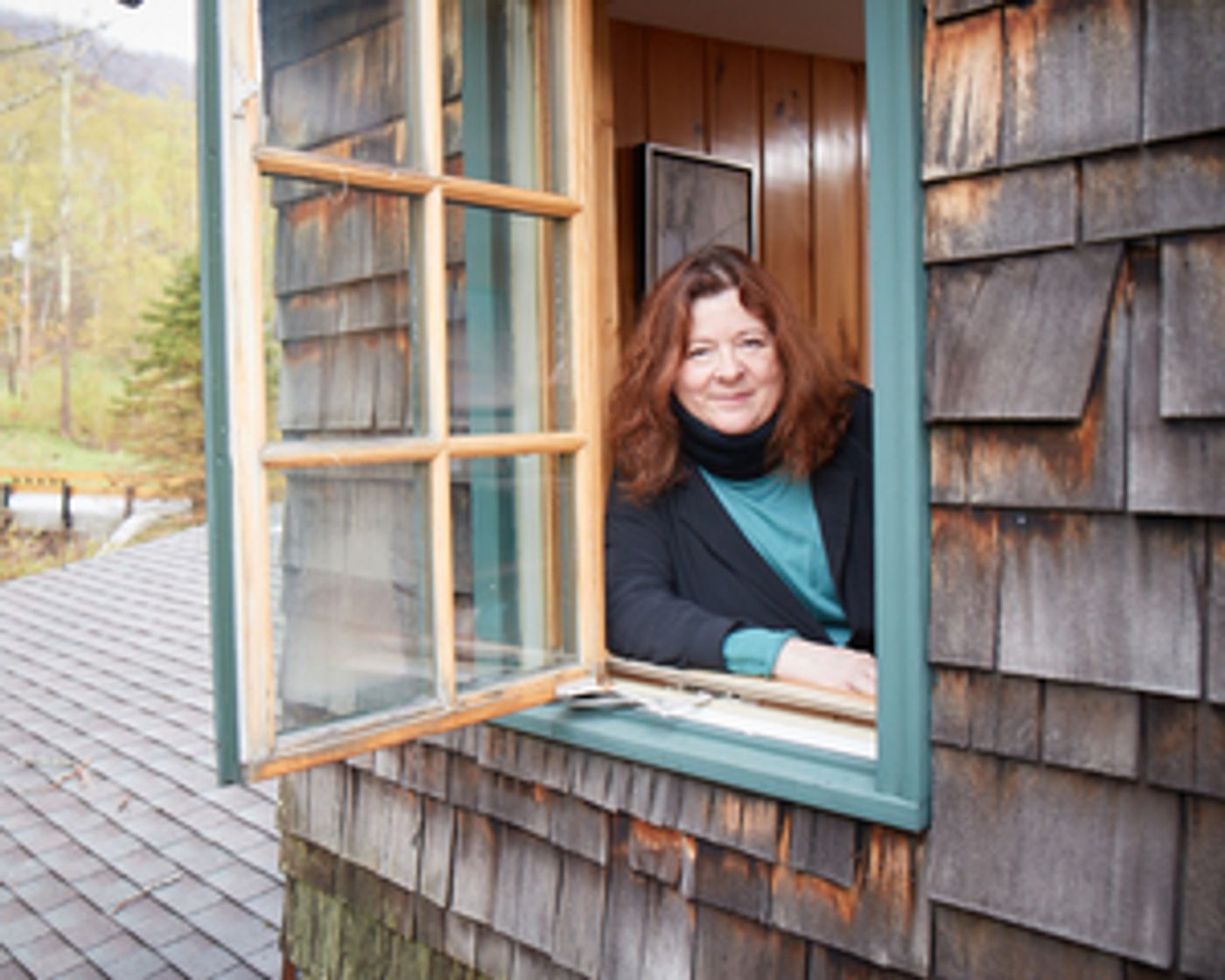 World Premiere of Theresa Rebeck's YEAH BABY Begins Performances Tonight at the REP  Image