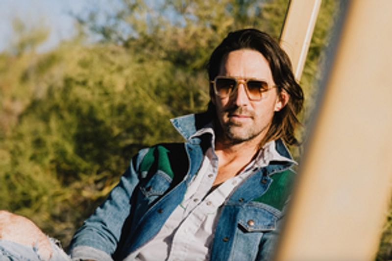 Jake Owen Sets 34-Date Headlining 'Up There Down Here' Tour Image