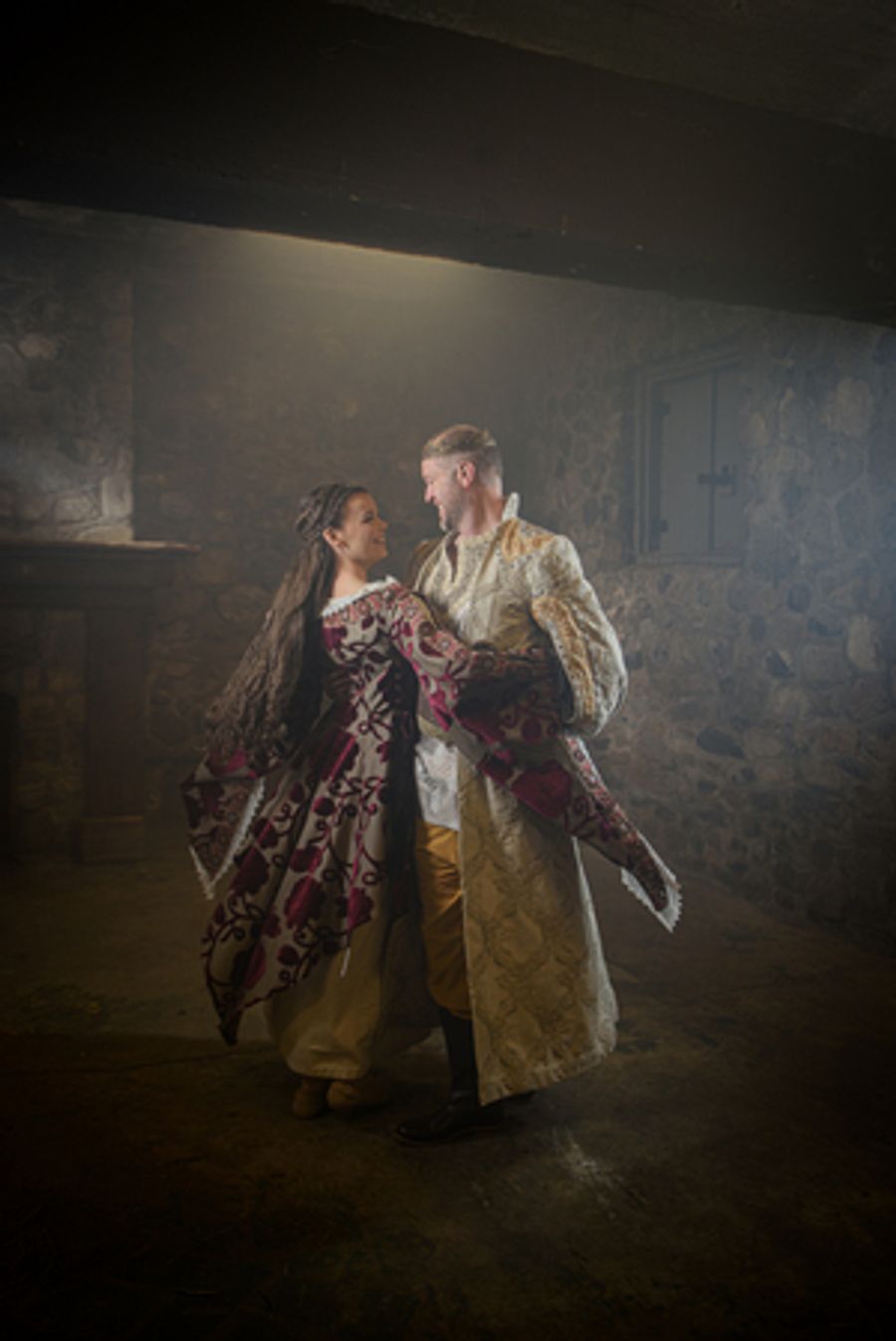 Review: CAMELOT at Hale Center Theater Orem is Royal and Rustic Image