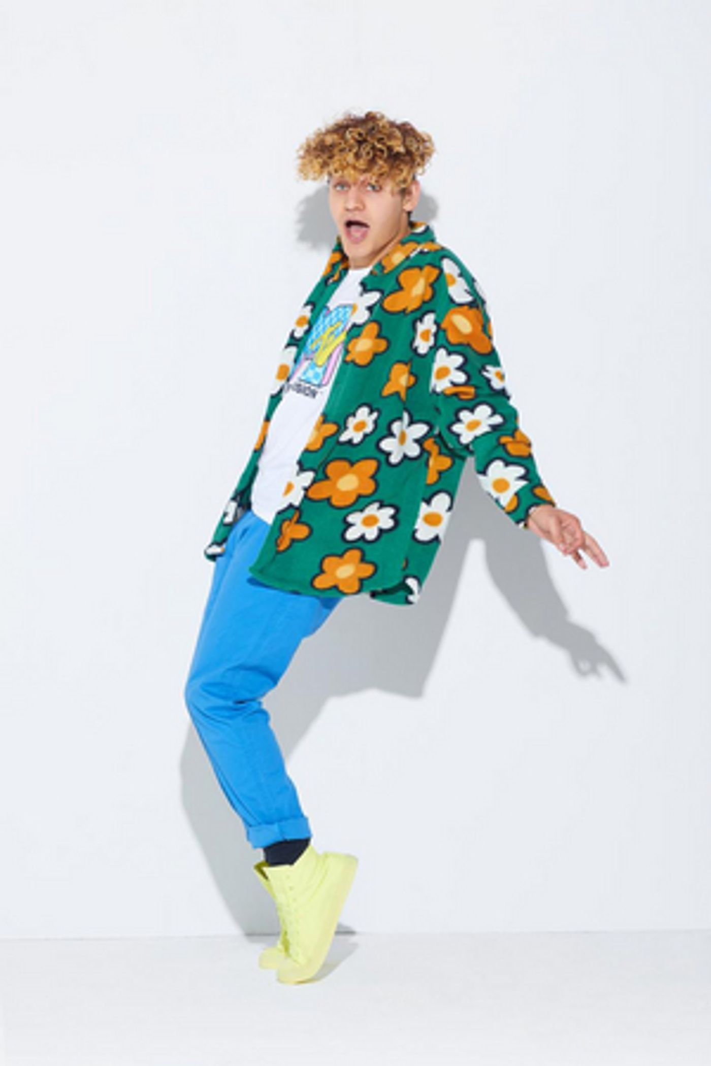 Anti-Pop Artist Dolo Tonight Signs To Epitaph & Drops New Single Anti-Pop Artist Dolo Tonight Signs To Epitaph & Drops New Single Image