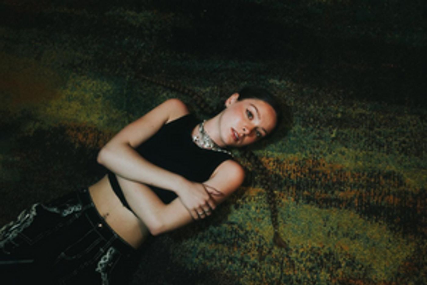 Holly Humberstone Releases New Single 'Sleep Tight'  Image