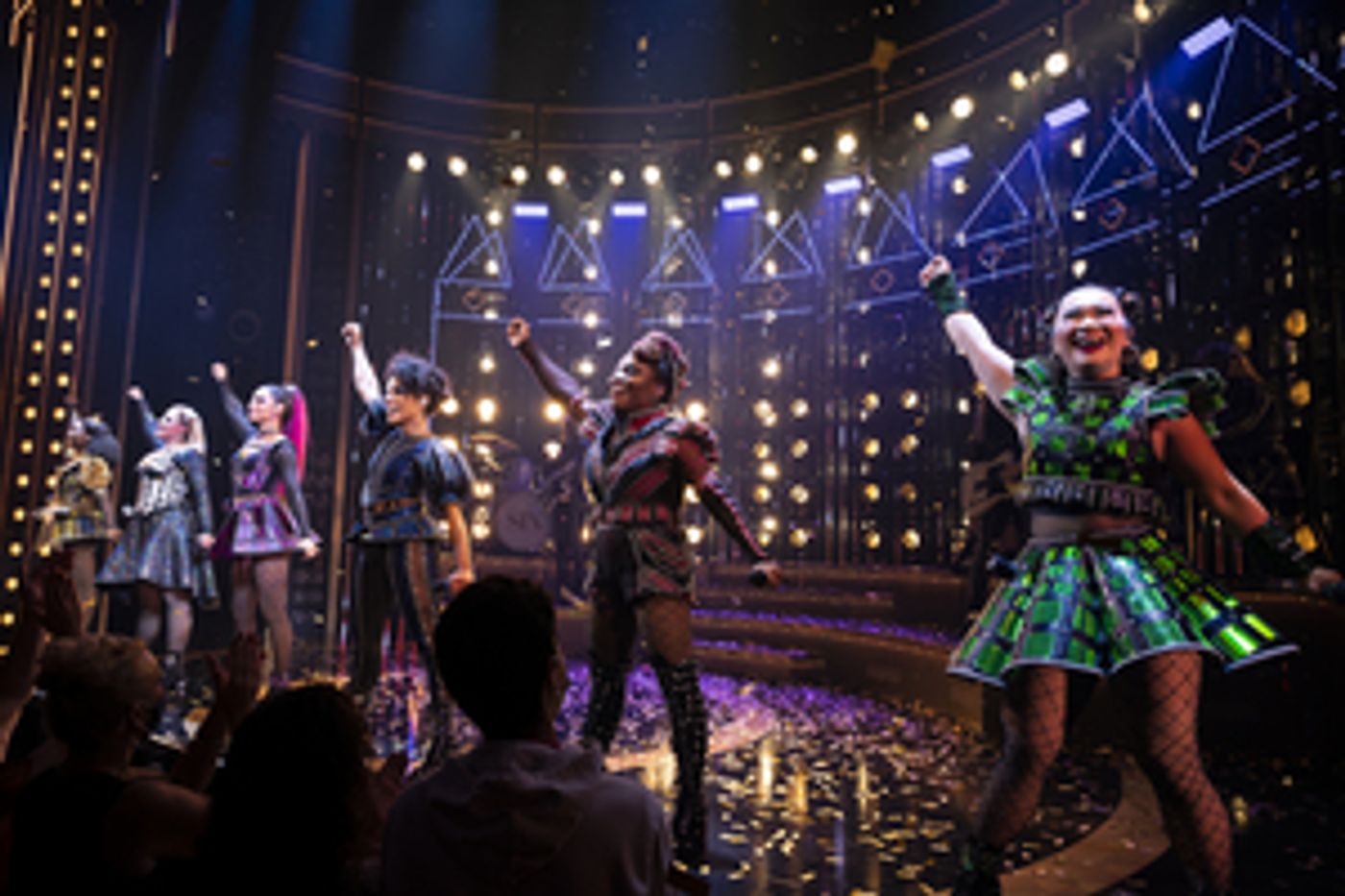 SIX: LIVE ON OPENING NIGHT Original Broadway Cast Recording Will Be Released on May 6  Image