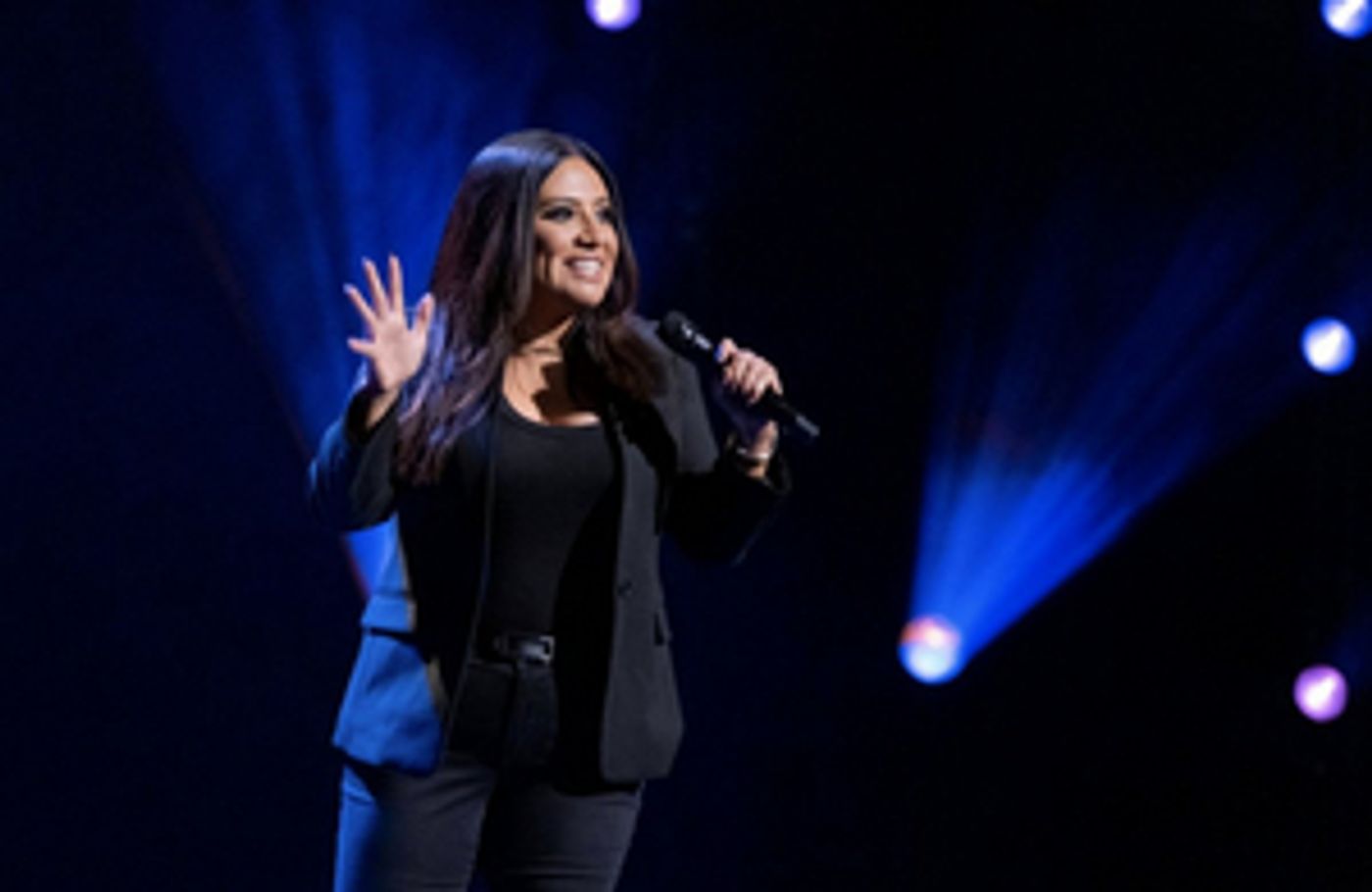 Cristela Alonzo Returns to Netflix with Second Comedy Special, 'Middle Classy'  Image