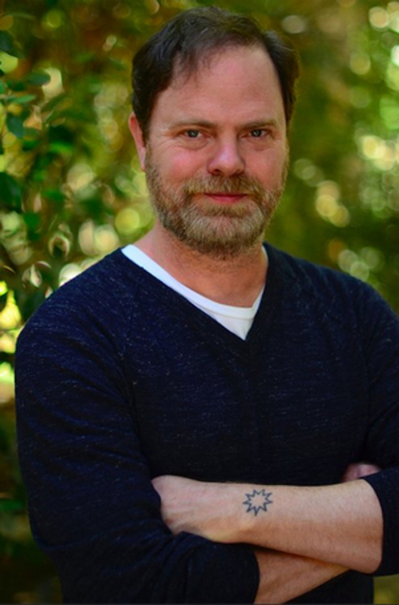 Peacock Orders New RAINN WILSON AND THE GEOGRAPHY OF BLISS Docuseries  Image