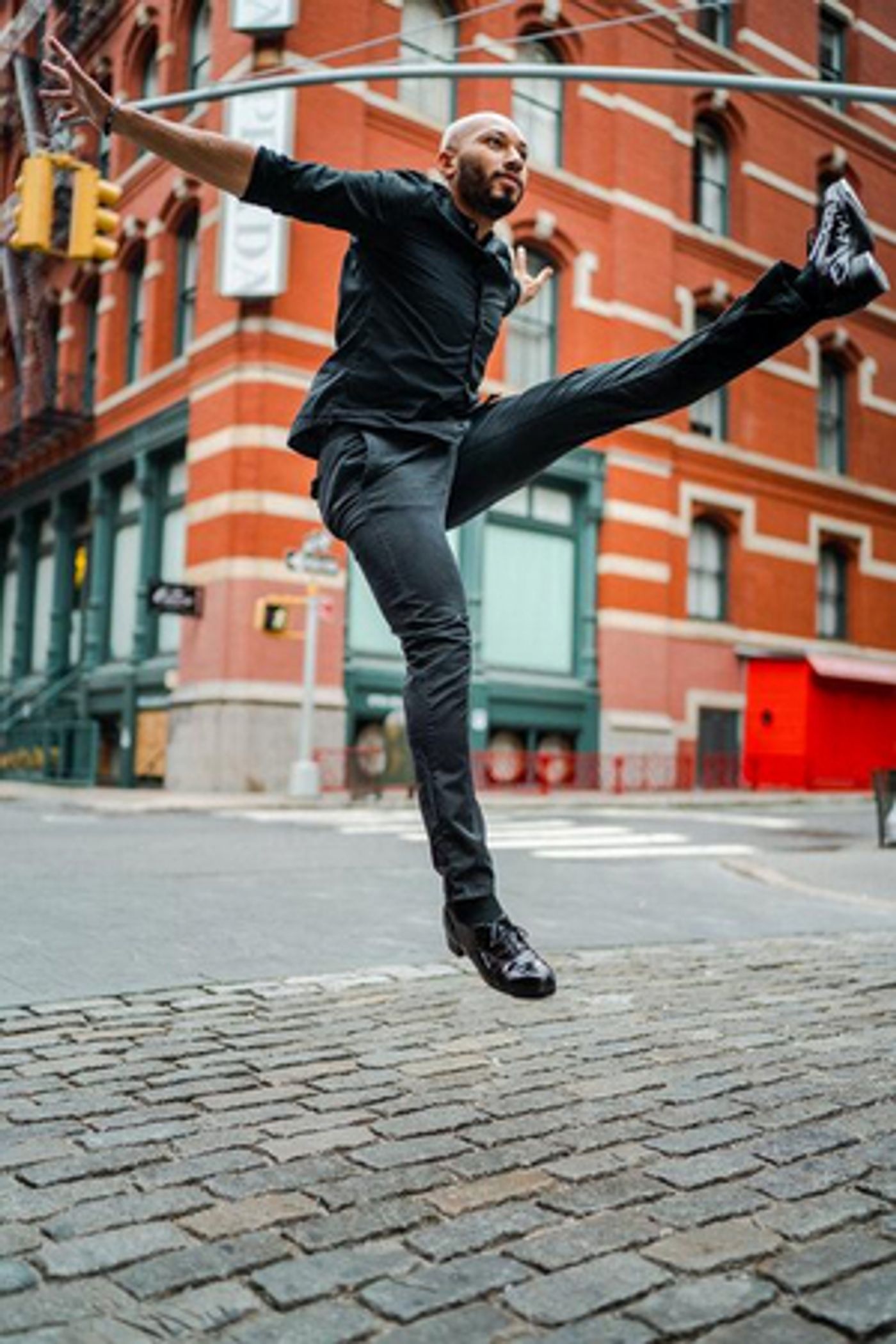 FUNNY GIRL's John Manzari is Coming to Birdland  Image