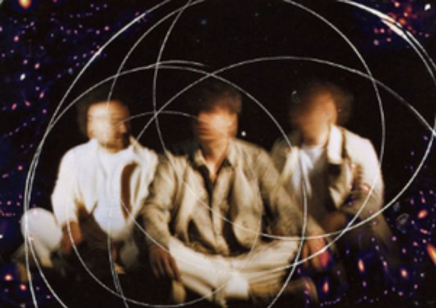 Following a Sold Out Tour, THE KOOKS Unveil New Music Video for 'Closer'  Image