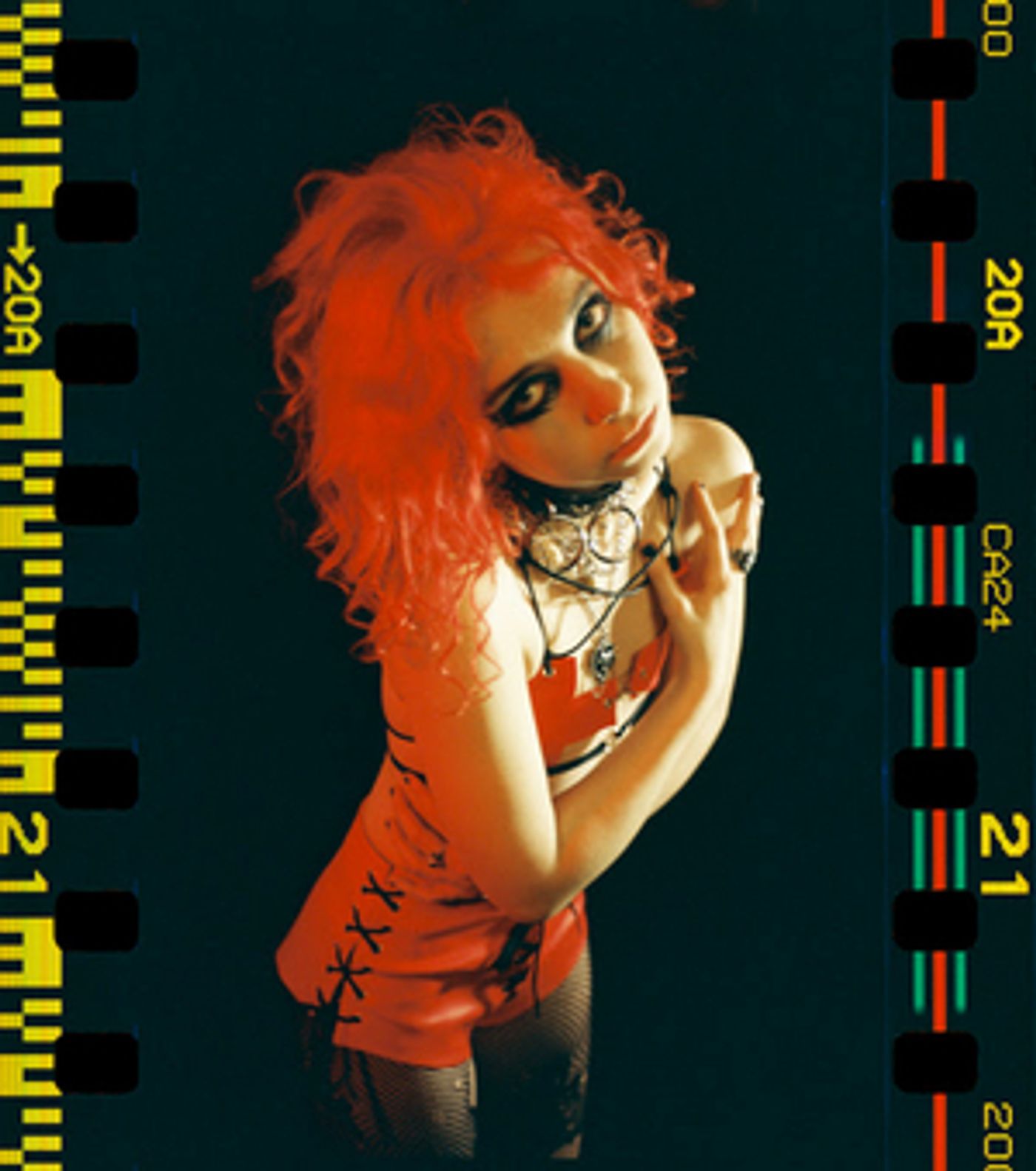 VIDEO: BEX Drops Music Video For 'Tiptoe' VIDEO: BEX Drops Music Video For 'Tiptoe' Image