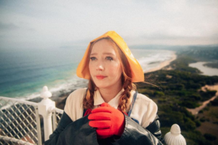 Julia Jacklin Announces New Album 'PRE PLEASURE' Image