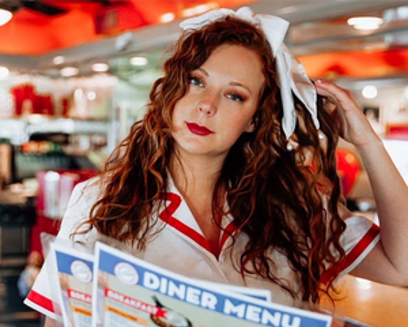 VIDEO: Kaitlin Butts Unveils New Visualizer Series for 'What Else Can She Do' VIDEO: Kaitlin Butts Unveils New Visualizer Series for 'What Else Can She Do' Image