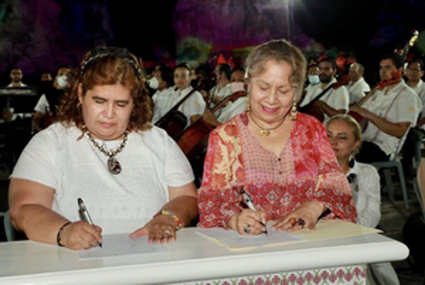 Perla de la Rosa Receives Juan Ruíz de Alarcón National Playwright Award 2022 Perla de la Rosa Receives Juan Ruíz de Alarcón National Playwright Award 2022 Image