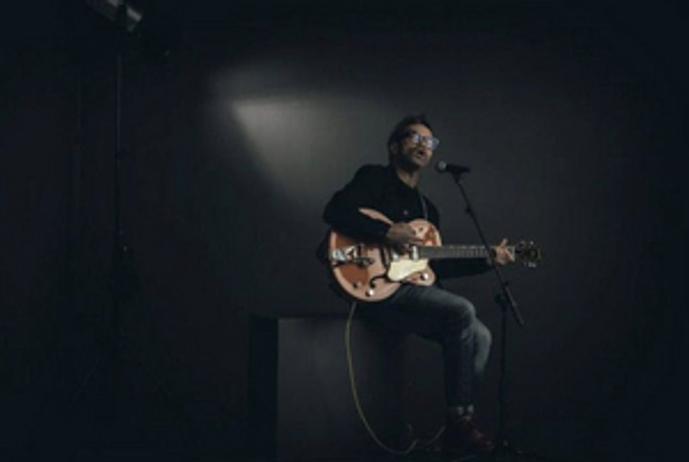 Ewan MacFarlane Shares Debut Album, 'All Those Years'  Image