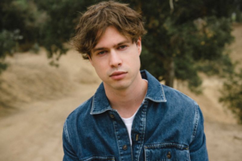 VIDEO: Blake Rose Releases Live Video of New Single 'Demon' Image