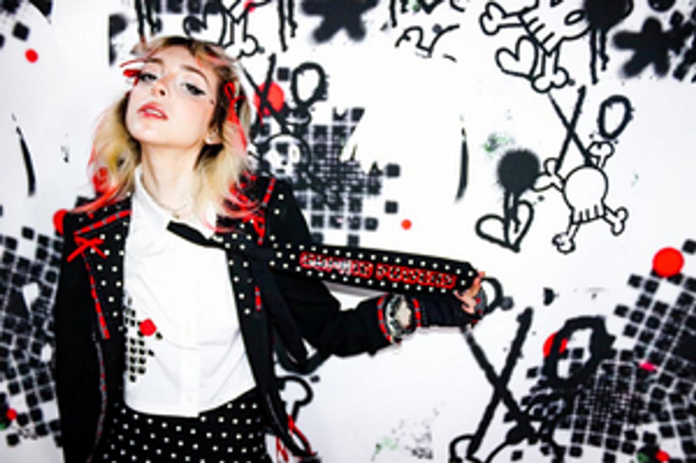 VIDEO: Sophie Powers Shares Music Video for 'Break up on the Weekend' Image