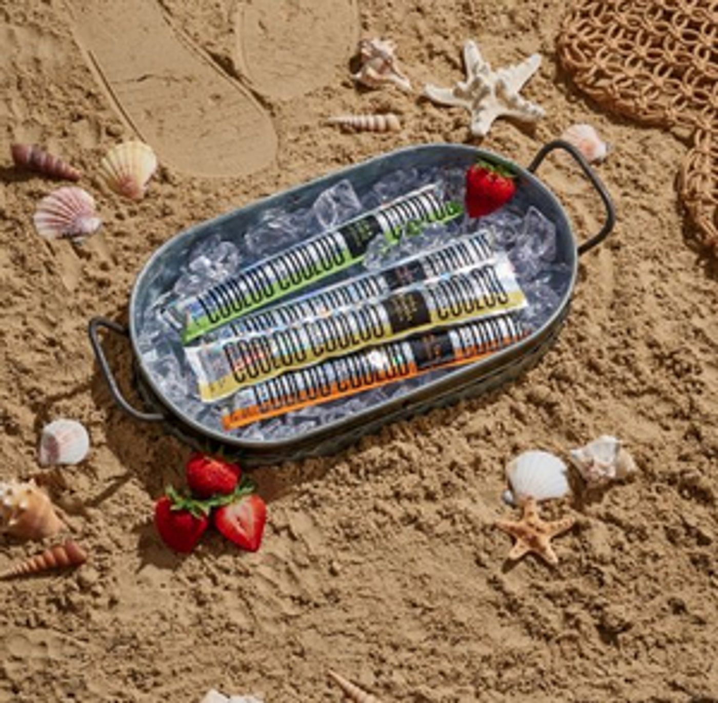 COOLOO Frozen Cocktail Pops for Stylish Summer Refreshment  Image