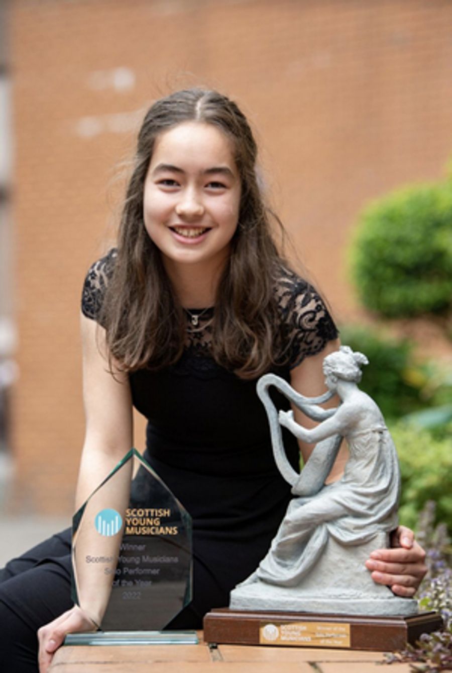 14-Year-Old Juliet Robertson Wins First Ever Scottish Young Musicians Solo Performer of the Year Image