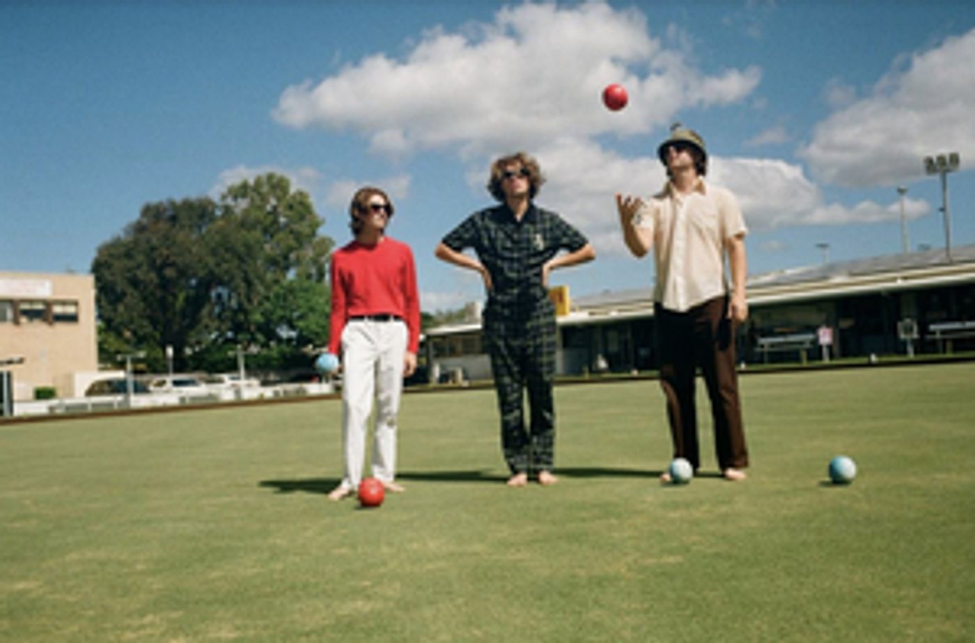 Indie Pop Trio Almost Monday Shares Summertime Single, 'sun keeps on shining'  Image