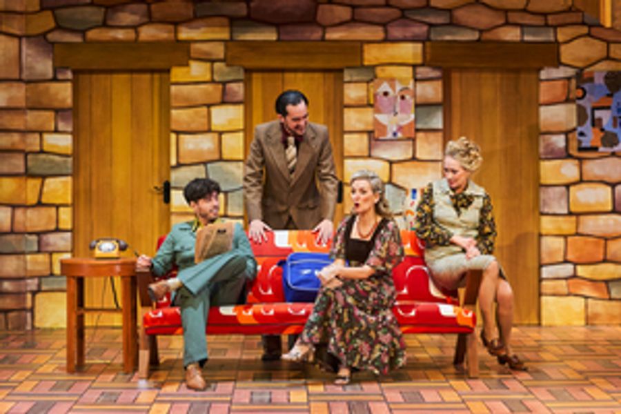 Review: NOISES OFF, Pitlochry Festival Theatre Image
