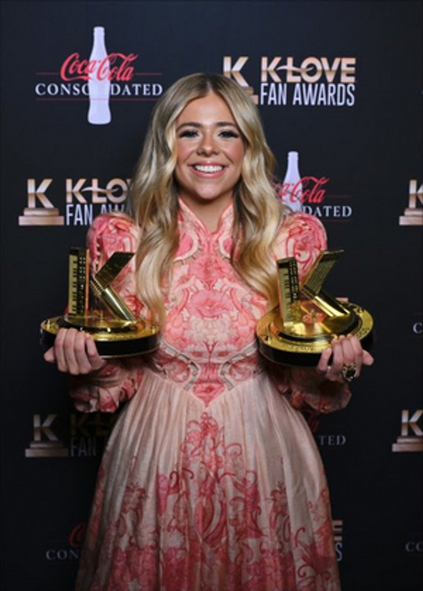 2022 Breakout Artist Anne Wilson Takes Home Two K-LOVE Fan Awards  Image
