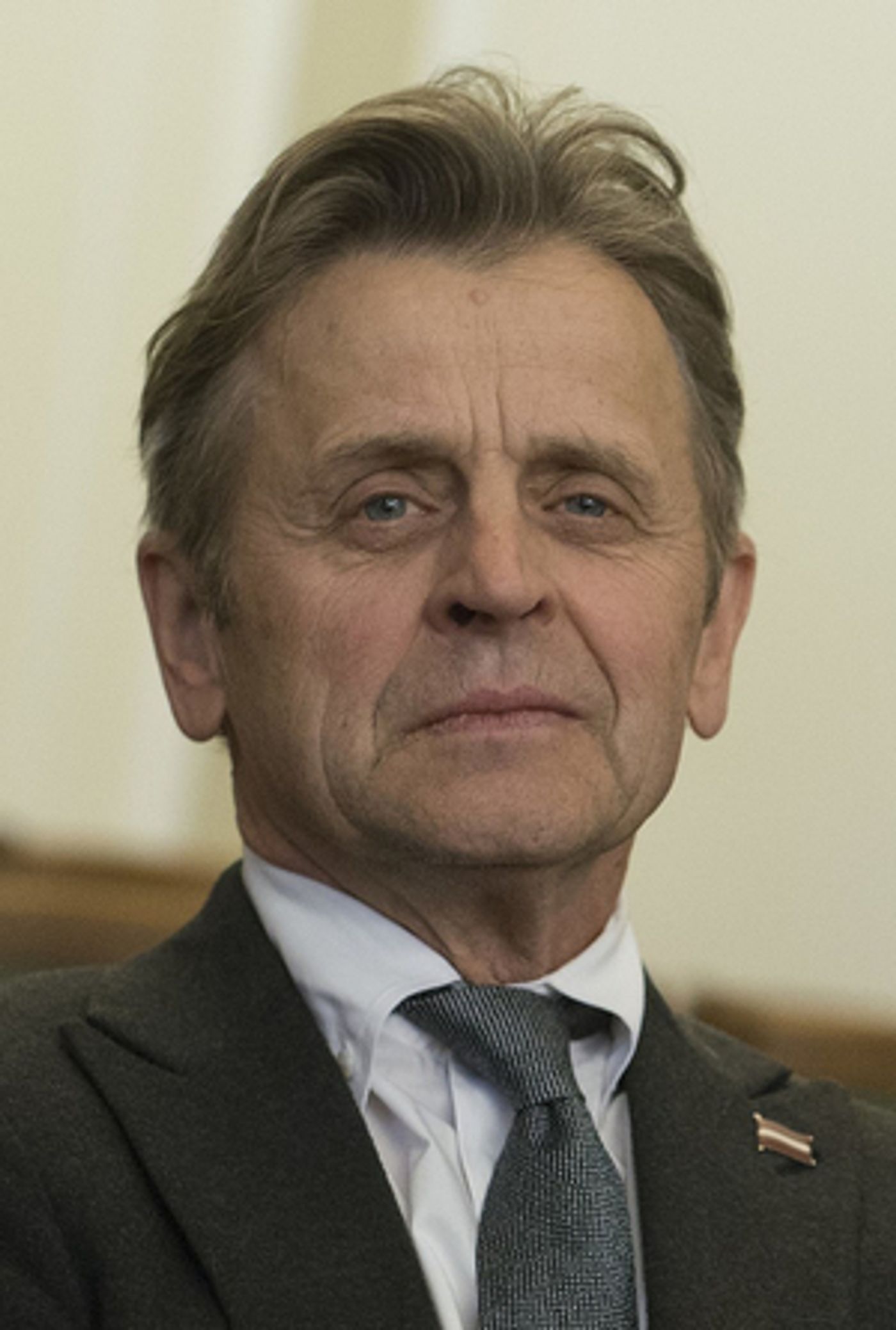 Ballet star Mikhail Baryshnikov condemns Kremlin's 'world of fear'  Image