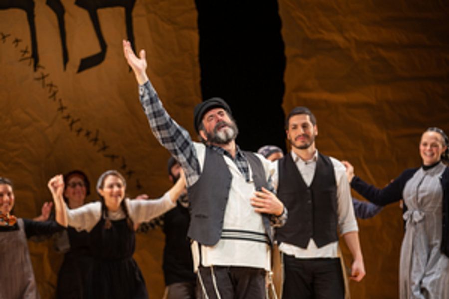 Steven Skybell, Debbie Gravitte & More to Star in FIDDLER ON THE ROOF at Lyric Opera of Chicago Image