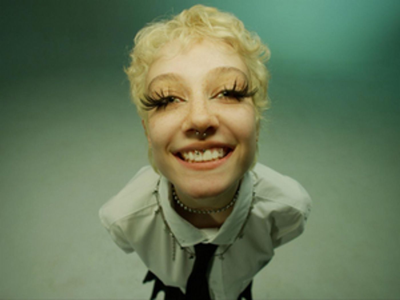 Chloe Moriondo Debuts Long-Awaited Single 'Hell Hounds' Chloe Moriondo Debuts Long-Awaited Single 'Hell Hounds' Image