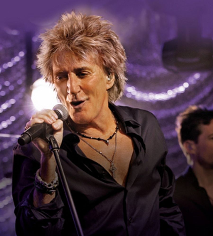 Rod Stewart Will Celebrate Father's Day With New Video for 'Touchline' Image