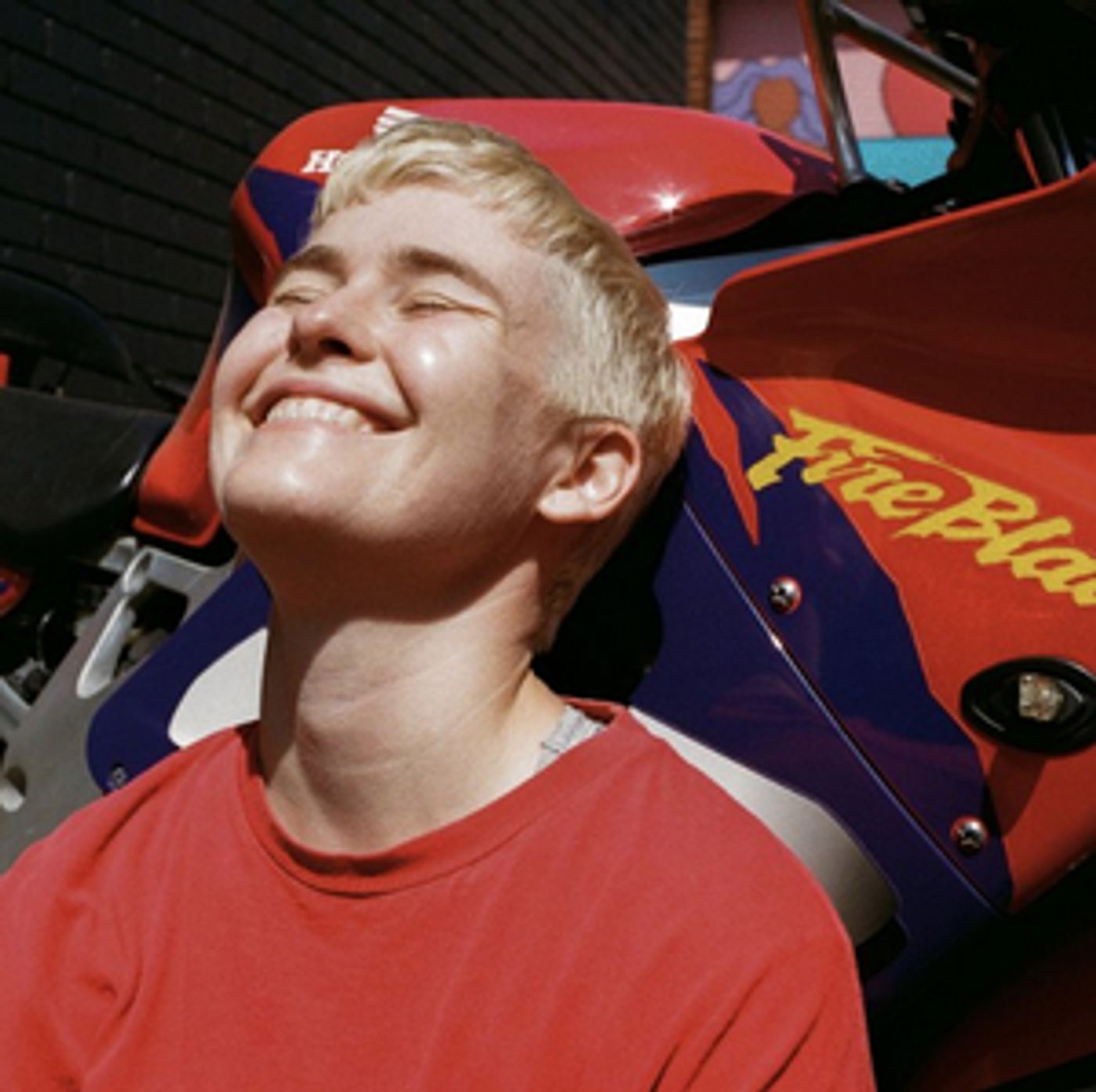 VIDEO: Alex the Astronaut Shares New Video for 'Haircut' VIDEO: Alex the Astronaut Shares New Video for 'Haircut' Image