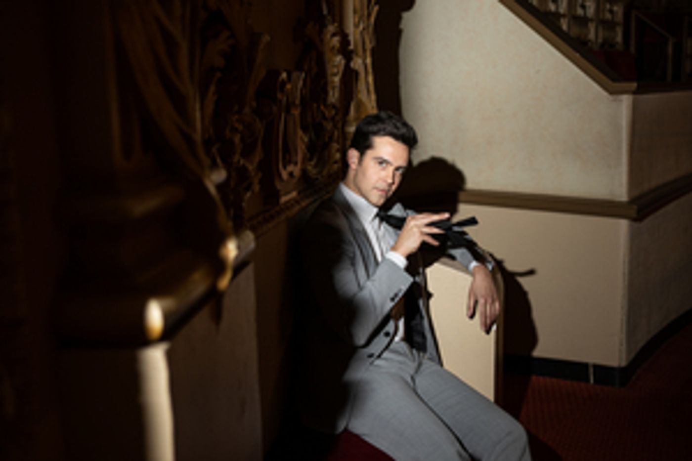 Feature: MICHAEL CARBONARO: LIES ON STAGE Amazes Fans at Penn & Teller Theater in Rio All-Suite Hotel & Casino Feature: MICHAEL CARBONARO: LIES ON STAGE Amazes Fans at Penn & Teller Theater in Rio All-Suite Hotel & Casino Image