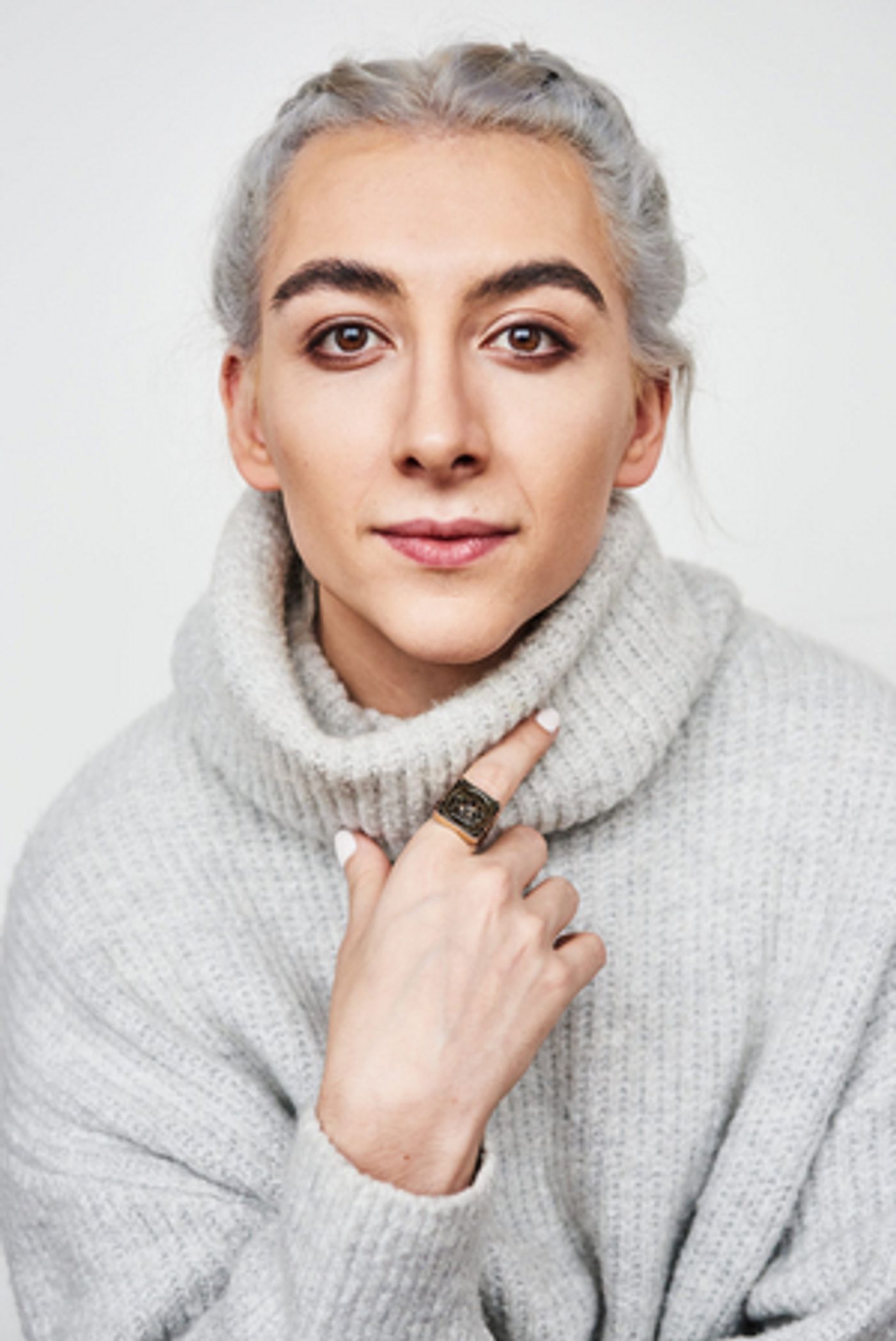 10 Videos That Make Us Proud To Support Mason Alexander Park's THE PANSY CRAZE at Chelsea Table + Stage June 26th 10 Videos That Make Us Proud To Support Mason Alexander Park's THE PANSY CRAZE at Chelsea Table + Stage June 26th Image