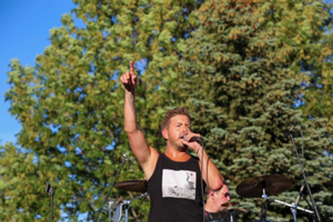 Review: BILLY GILMAN at Lush Lounge And Theater Review: BILLY GILMAN at Lush Lounge And Theater Image