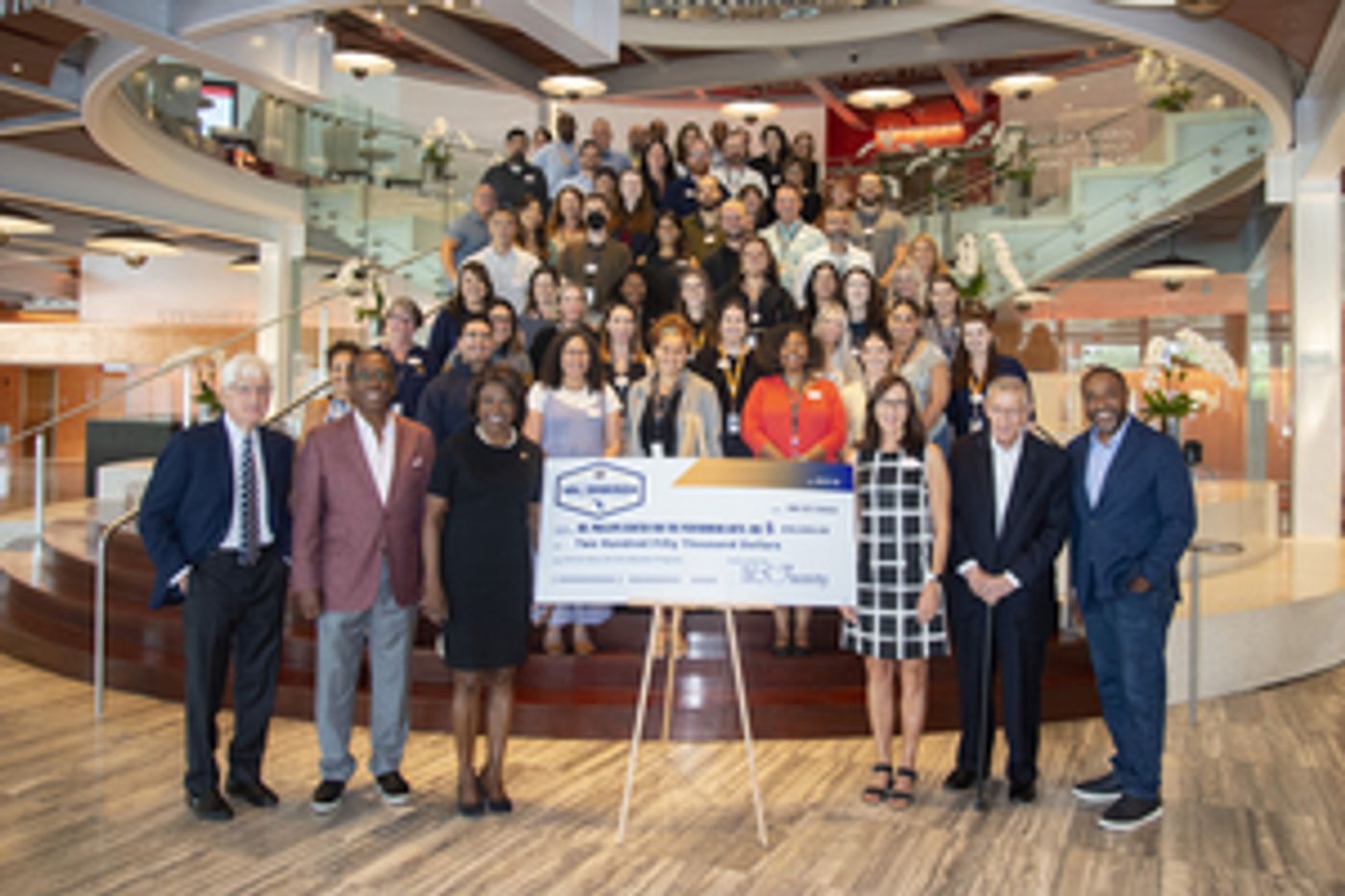 Dr. Phillips Center Receives $250,000 in Federal Funding For Education Programs From Rep. Val Demings  Image