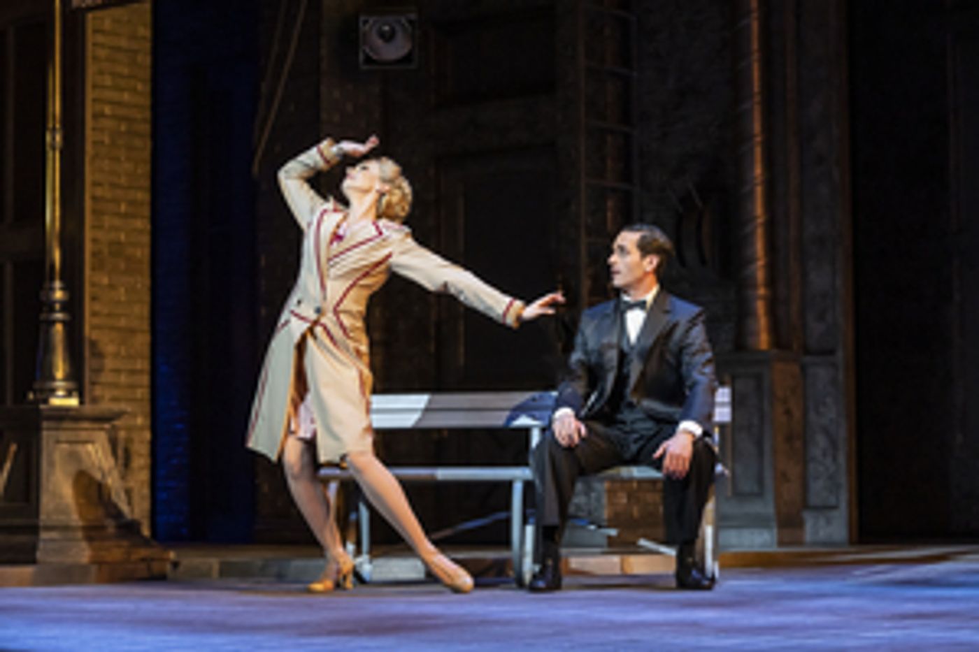 Review: SINGIN' IN THE RAIN, New Wimbledon Theatre  Image