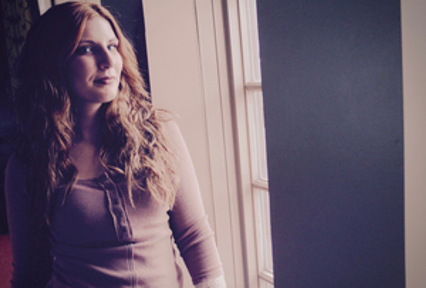 Raue Center For The Arts to Present Tina Naponelli in TAPESTRY UNRAVELED: THE MUSIC OF CAROLE KING This Month  Image