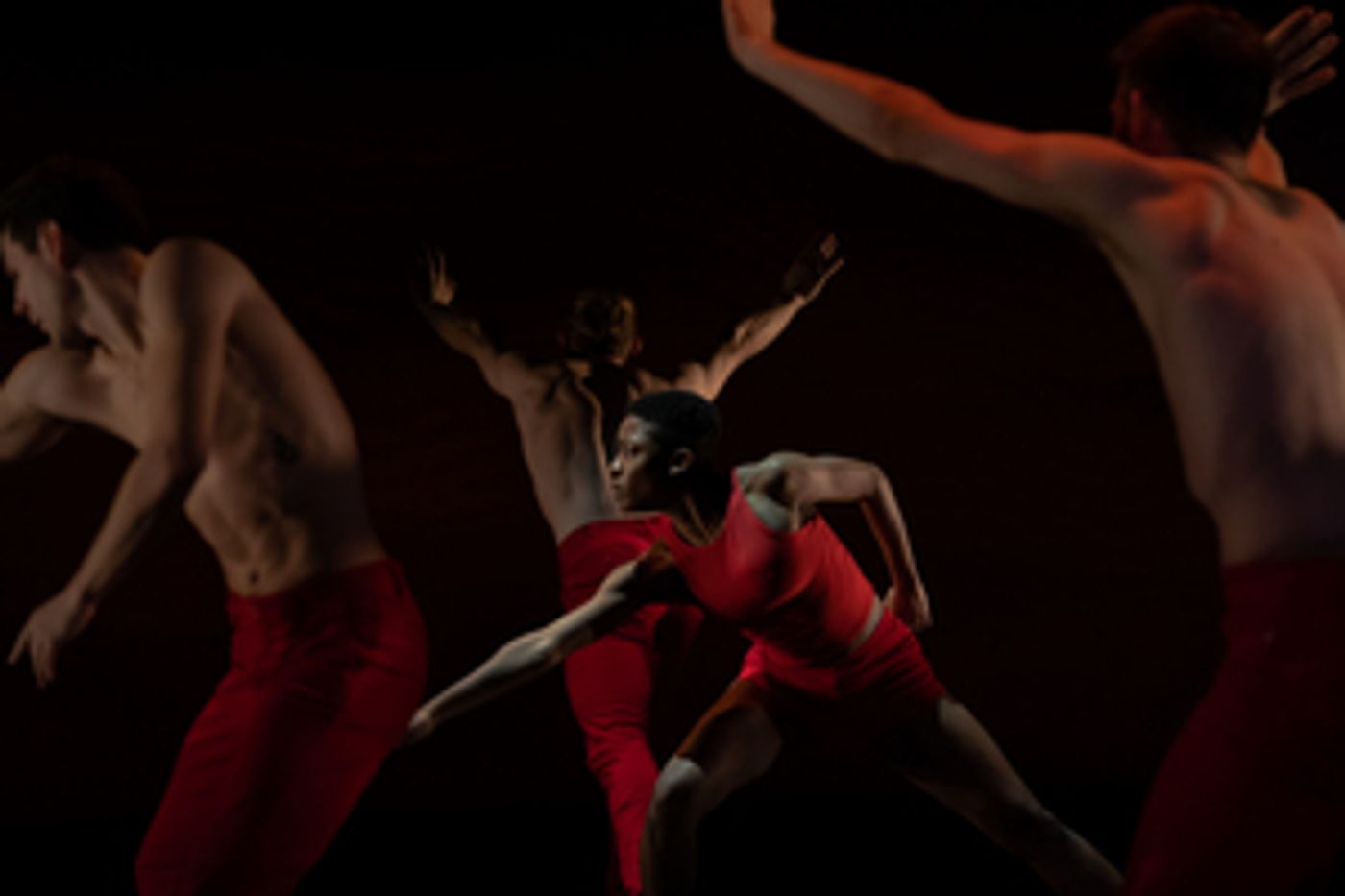 Hubbard Street Dance Chicago Announces 45 Anniversary Season Featuring REFRACTION Program Debut & More  Image