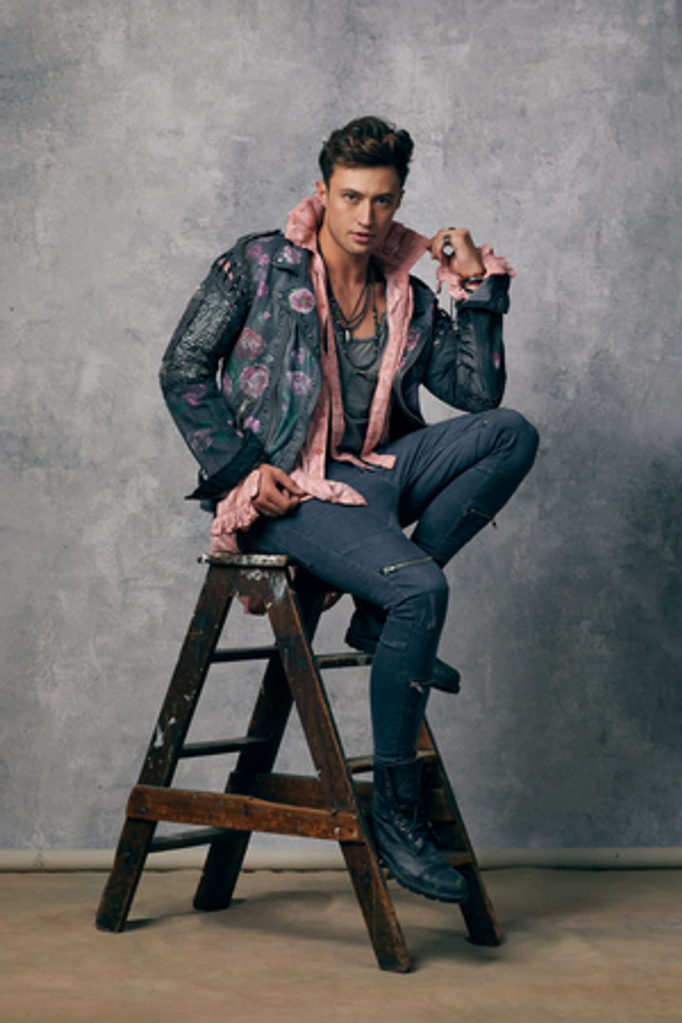 Jordan Luke Gage Announces Additional Solo Concert Performance at HERE at Outernet in October  Image