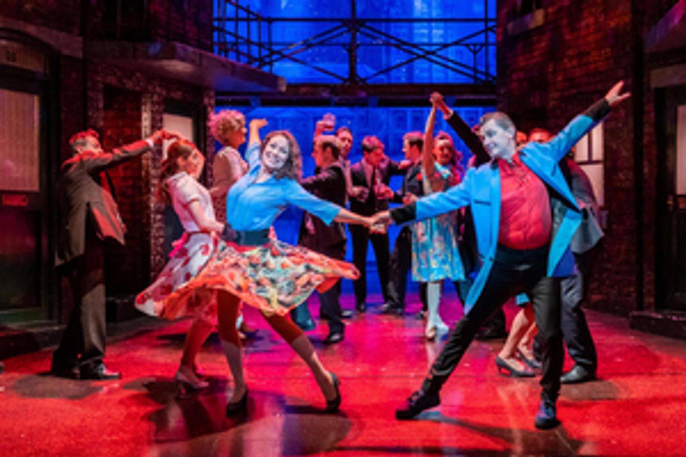 BLOOD BROTHERS Returns to UK Tour This Month  Image