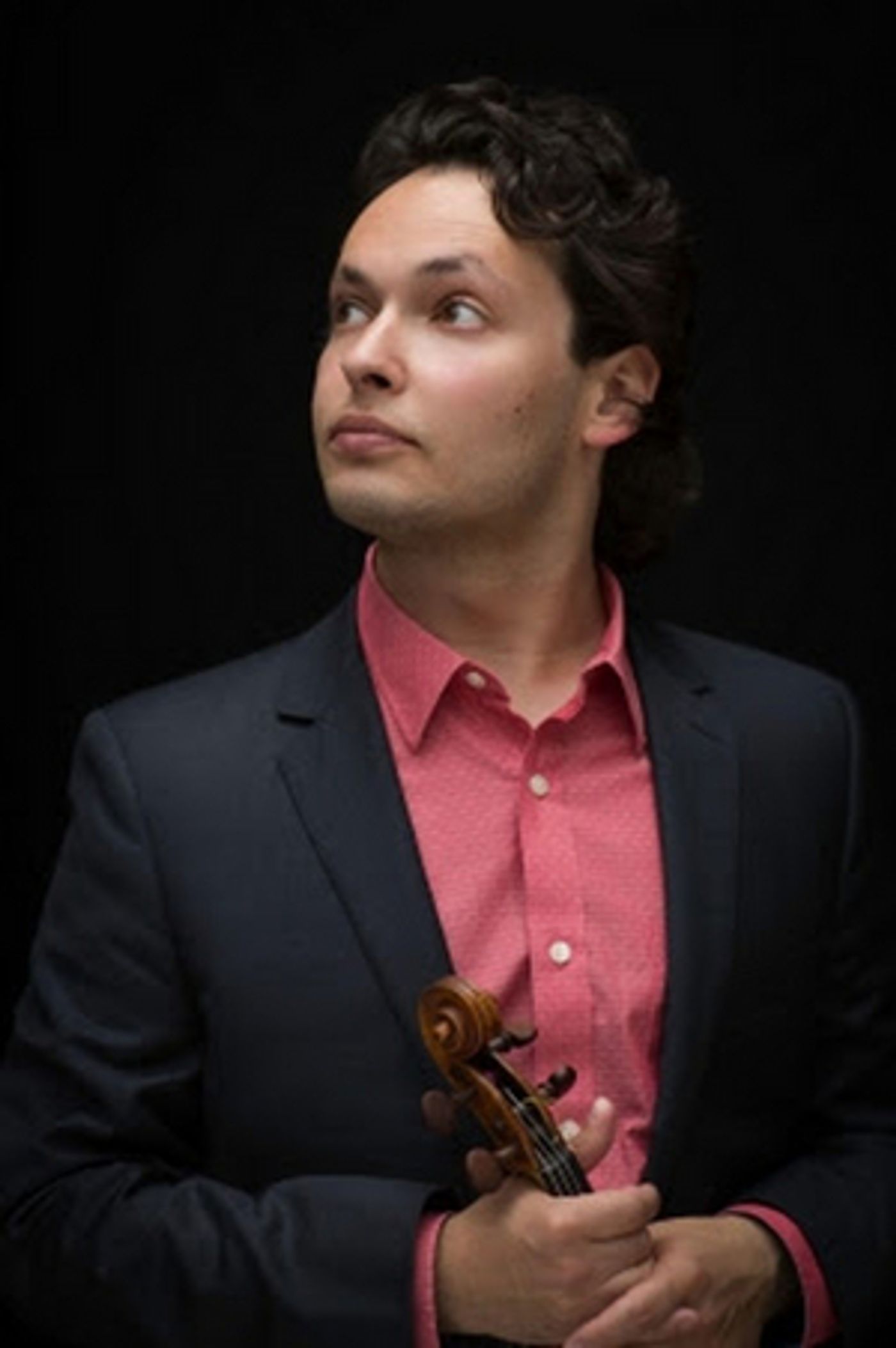 Yevgeny Kutik Makes Maverick Concerts Debut Soloist in Shostakovich's Sonata for Violin, Strings, and Percussion  Image